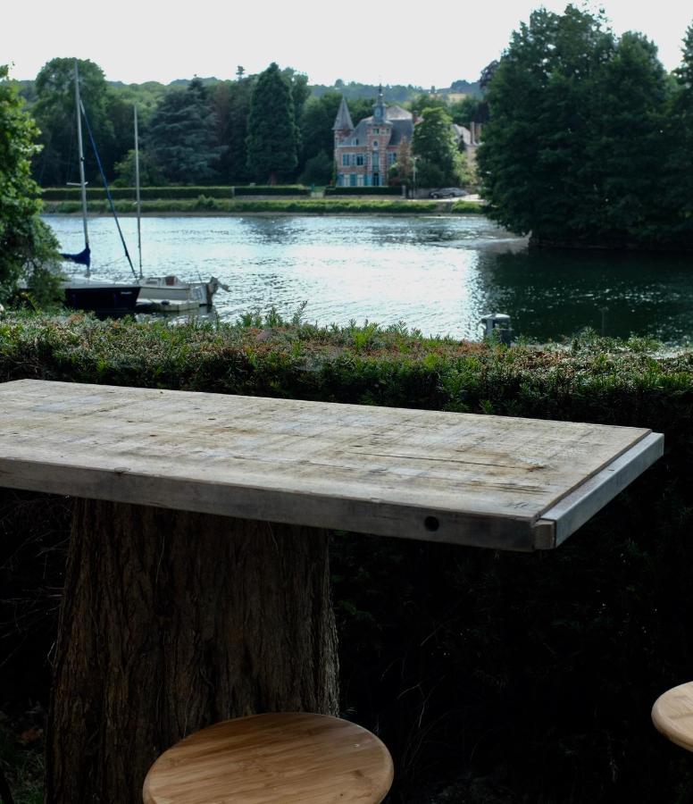 Gite Bord De Meuse Namur Eksteriør billede